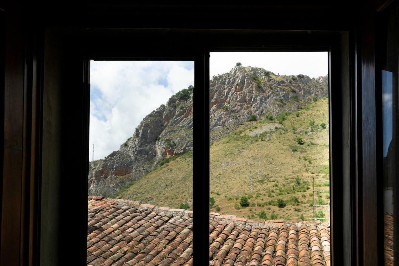 Tres Puentes Anguiano Apartamentos Y Hostal ภายนอก รูปภาพ